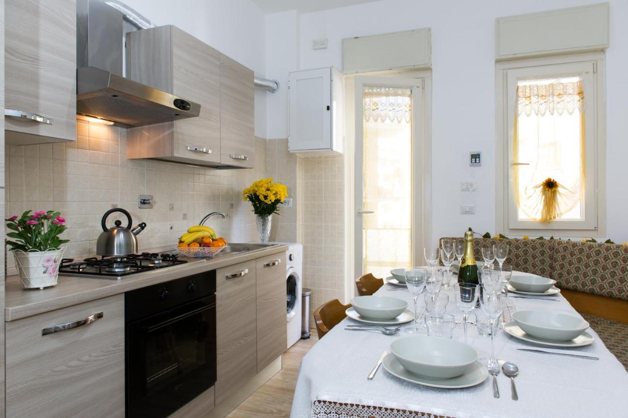 Ferienwohnung Gregory Big Family Rom Exterior foto